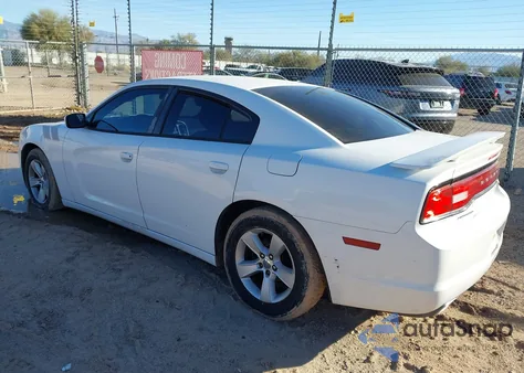 2011 Dodge Charger from USA, damaged, VIN 2B3CL3CG8BH555955